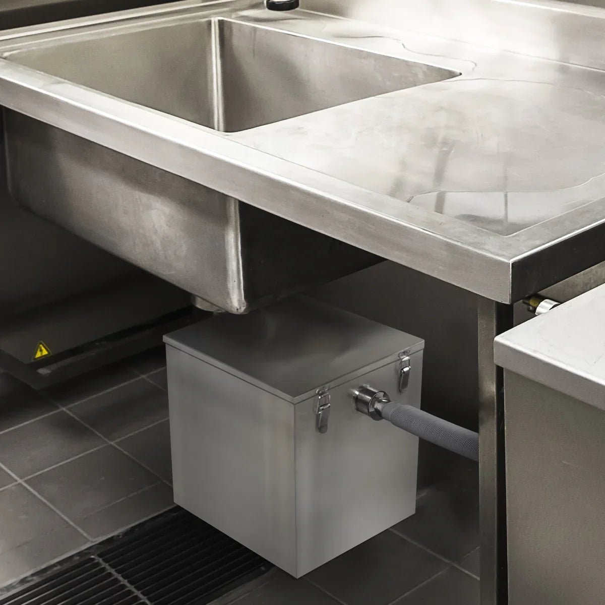 KuKoo Grease Trap – 35 Litres - Image 6