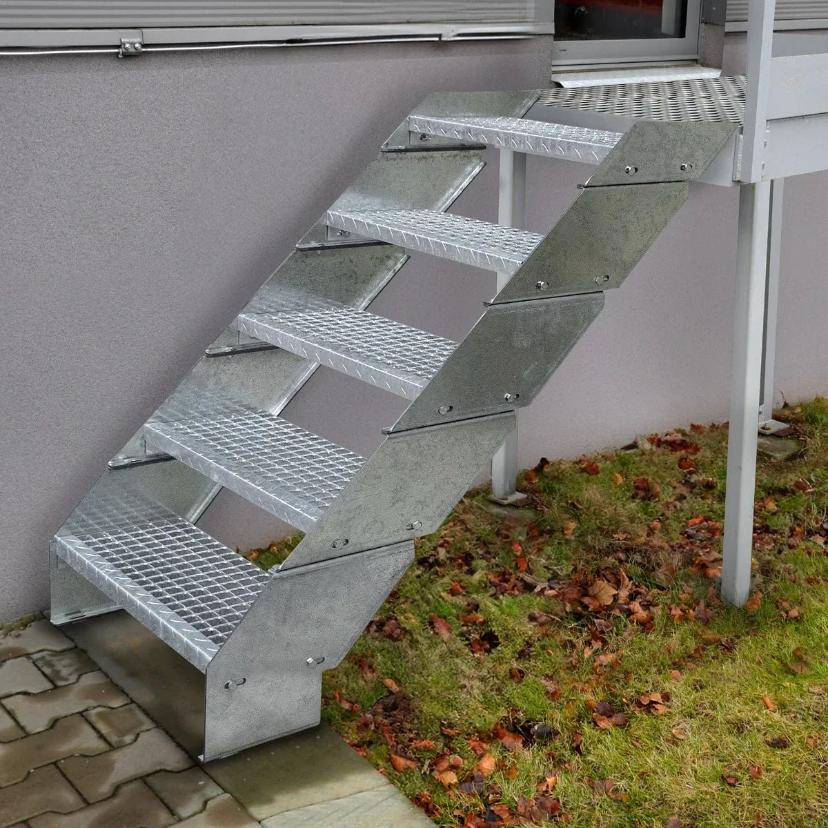 Adjustable 11 Section Galvanised Staircase - 900mm Wide - Image 13