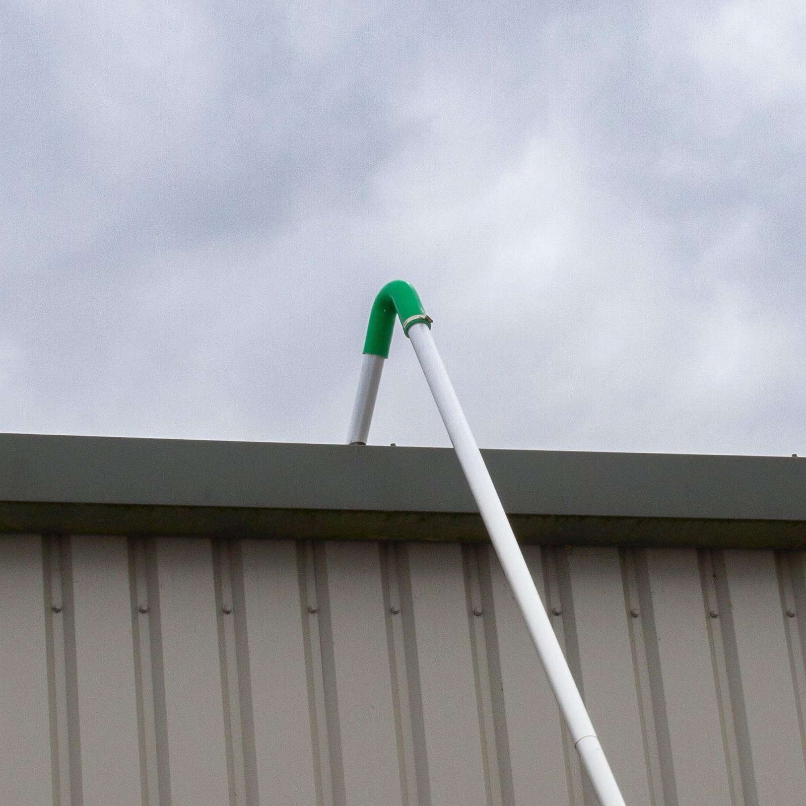 Gutter Vacuum Poles & 50L Wet & Dry Vacuum - Image 4