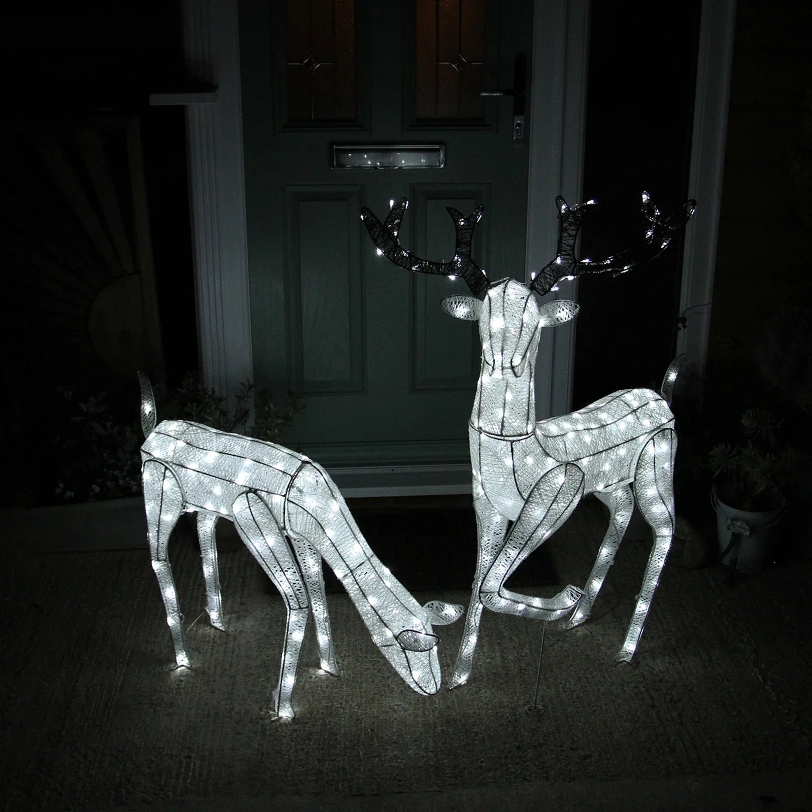 Large Light Up Stag & Doe Reindeer Set - Image 8